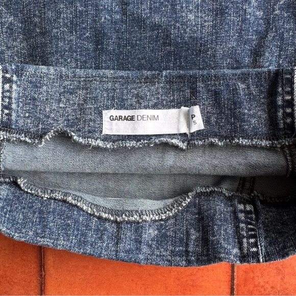 Sz S Garage Blue Acid Wash Pull-On Denim Mini Skirt GUC - Picture 2 of 4